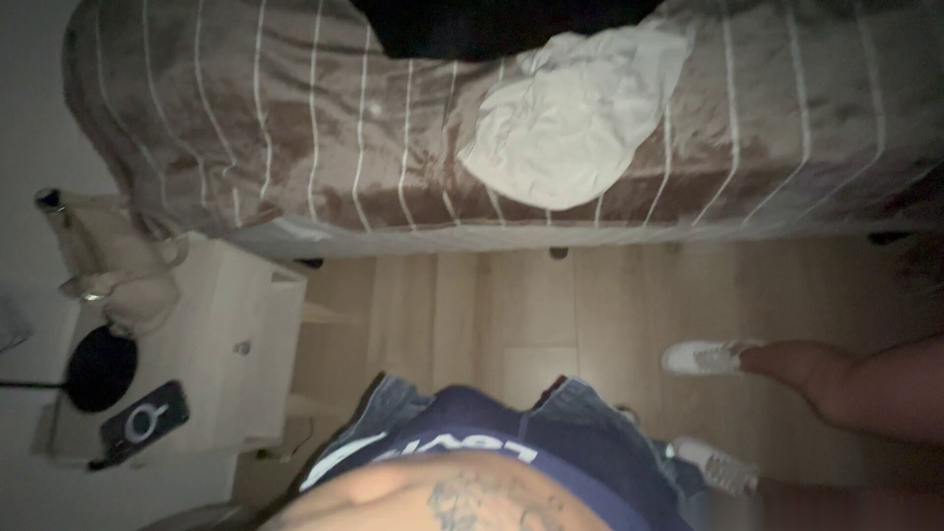 Thumbnail 10